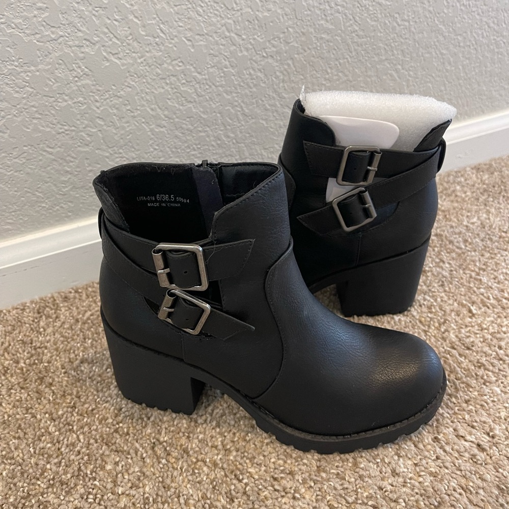 Dirty Laundry boots